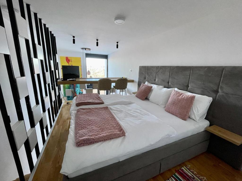 Bjelasnica Tuzlaks Apartment -Sauna-Free Parking Eksteriør bilde